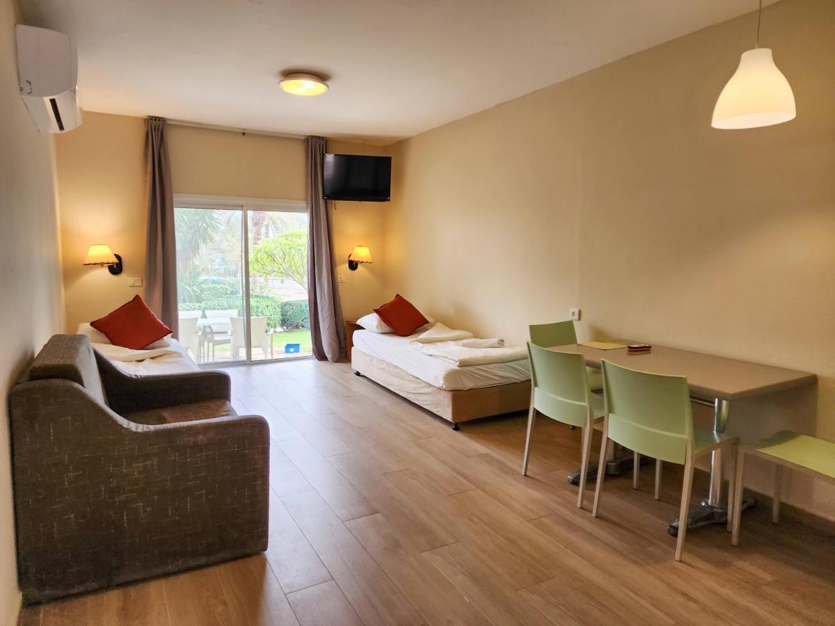 כפר נופש קלי"ה ים המלח Hotel Kalia Luaran gambar